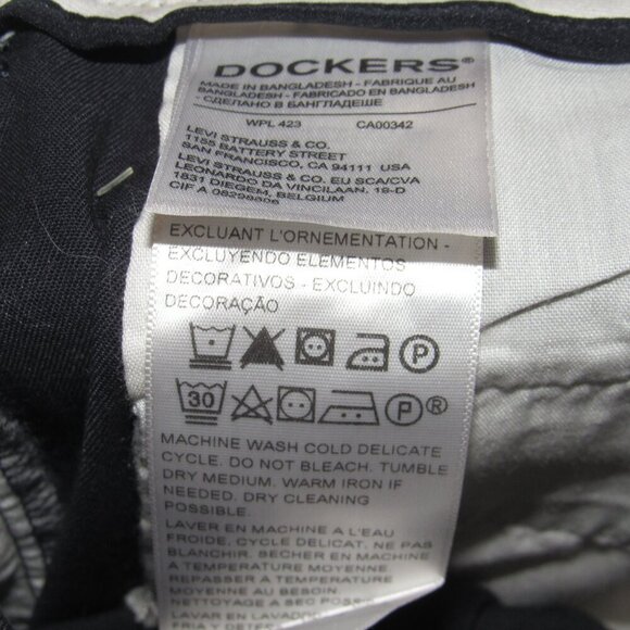 NWT DOCKERS Classic Fit Pleated Easy Khaki Comfort Waistband Navy Pants Size W40 - Picture 6 of 9